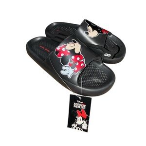 Disney Minnie Mouse Women's Black and Red Slippers